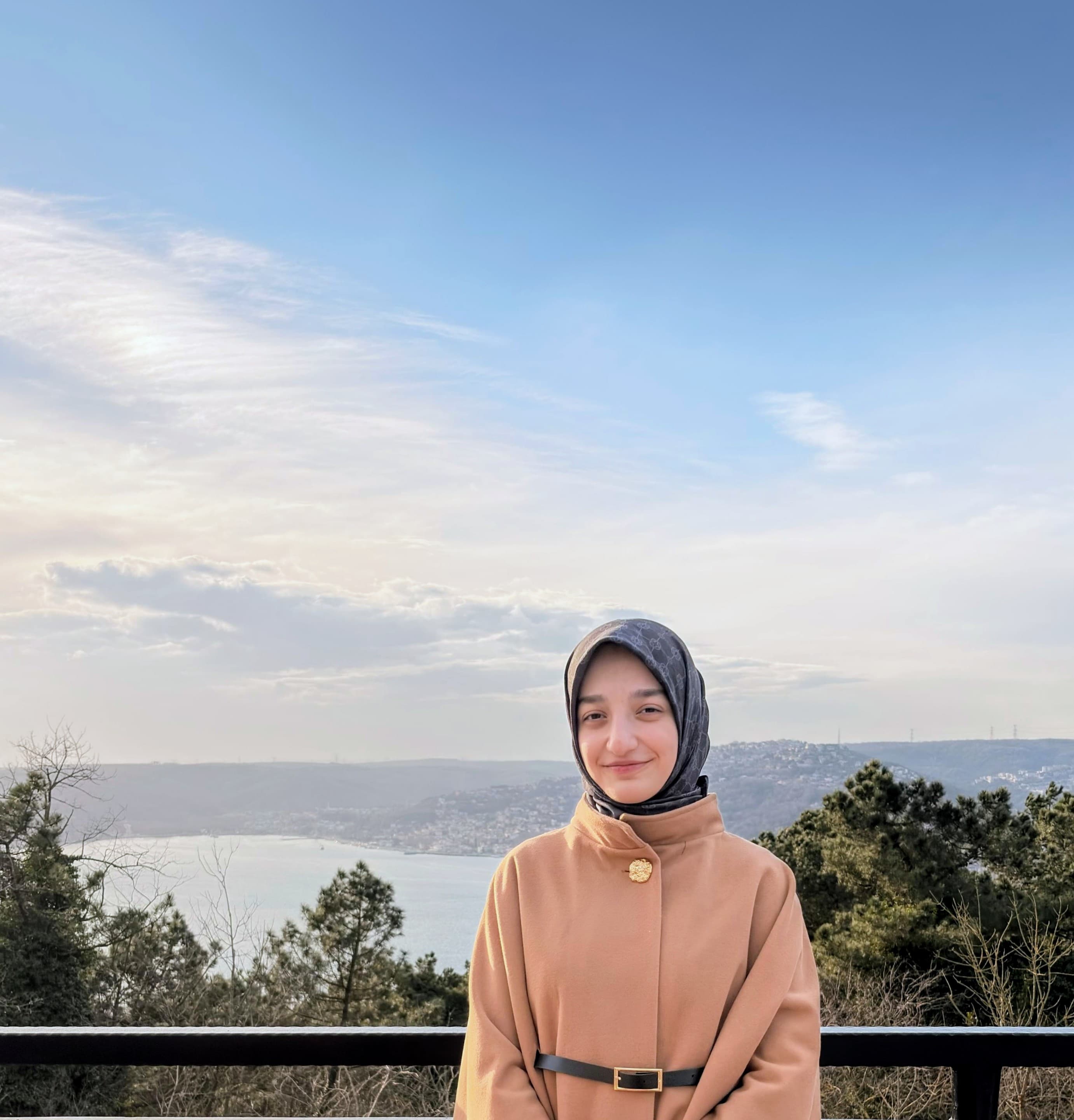 Merhaba, Ben Beyzanur Balta